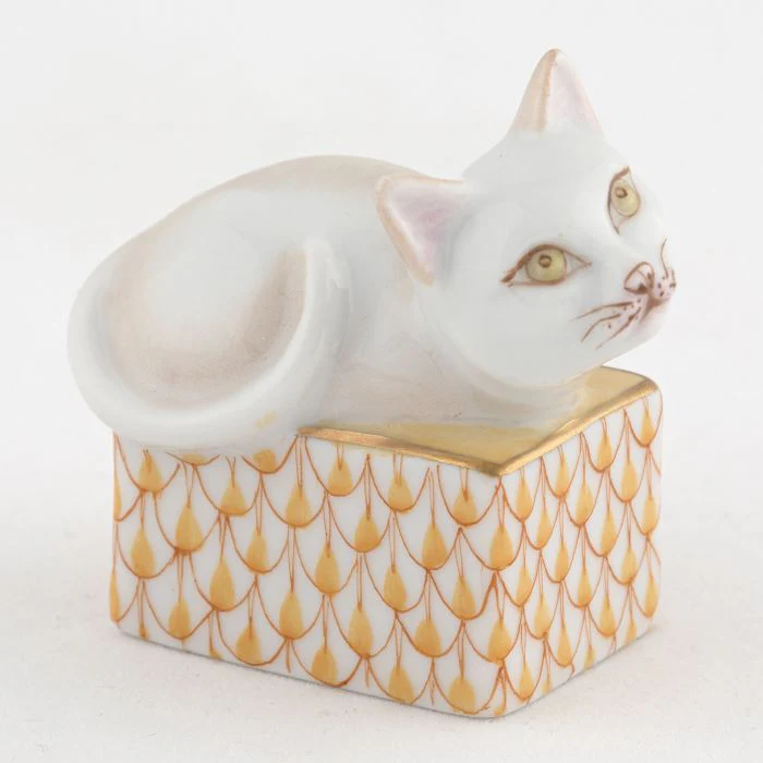 Cat In Box - Image 5