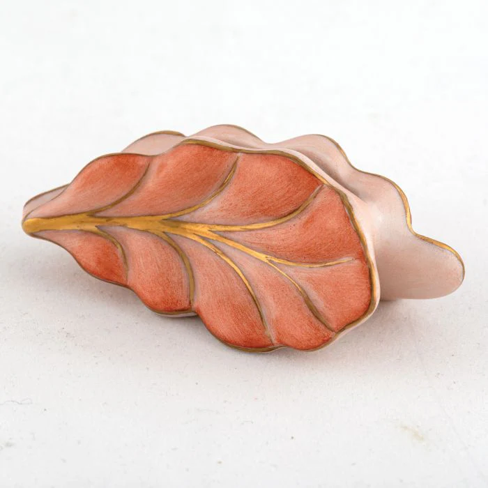 Leaf Place Card Holder - Image 11