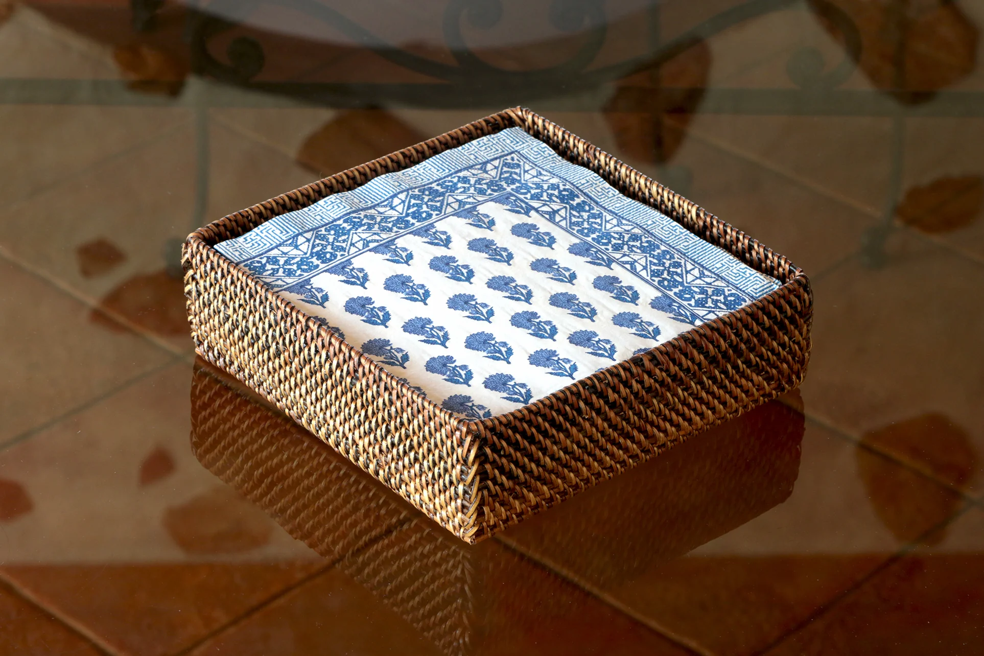 Luncheon Napkin Holder, 7.25" sq x 2.25" H - Image 2