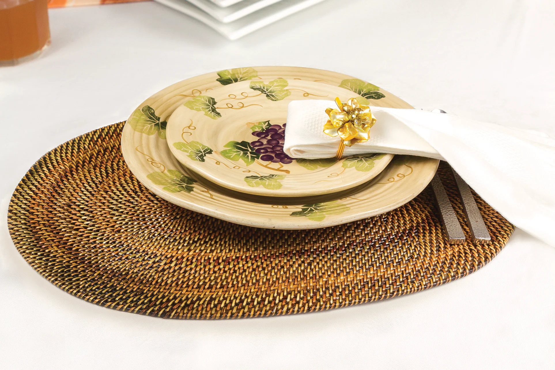 Oval Placemat 18" x 13",  Set of 4 pcs