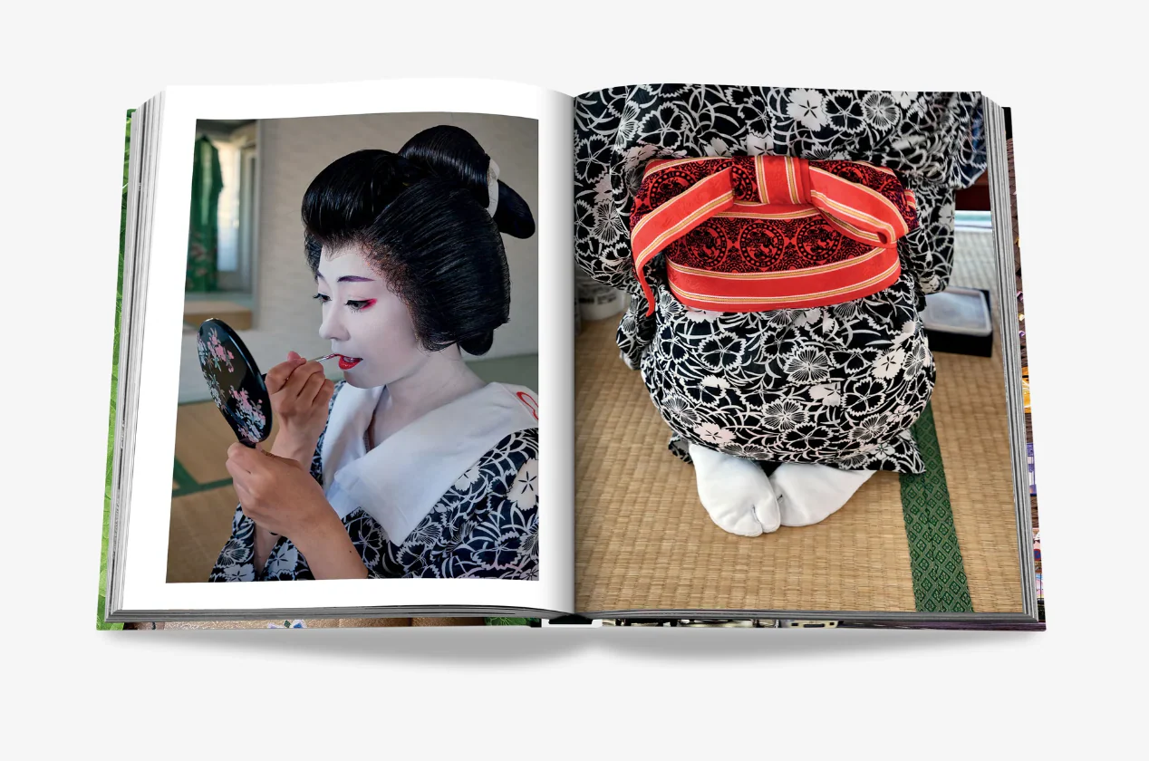 Tokyo Chic - Image 2