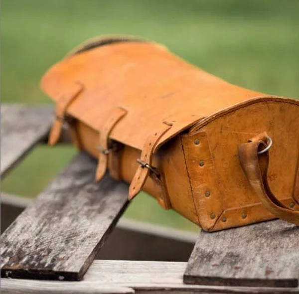 Heritage Leather Tradesman Bag - Image 8